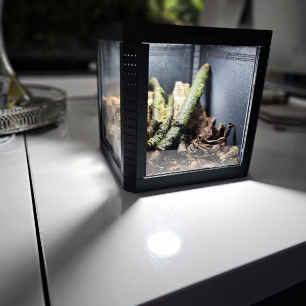 3D Printed display vivarium – Enclosure - Image 5